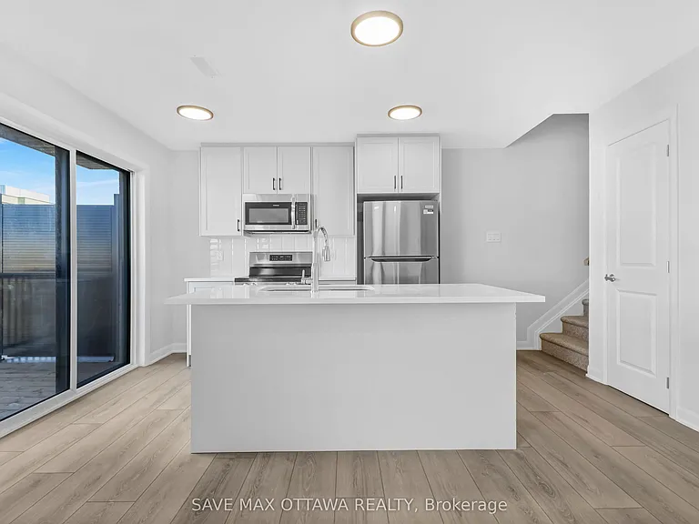 701 Glenroy Gilbert Dr #7 — Photo 6