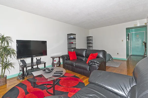 Sold by Fillmore | media 5