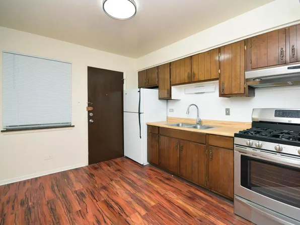10483 E Touhy Ave, Des Plaines, IL 60018