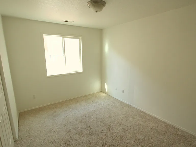 6664 SE 72nd Ave — Photo 9