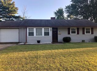 12 Mariknoll Dr, Swansea, IL