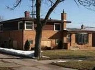 25 E Arquilla Dr, Chicago Heights, IL