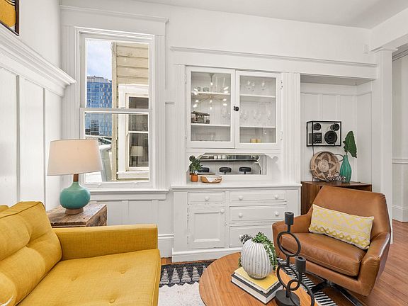 2nd image of 743 Minna St #B