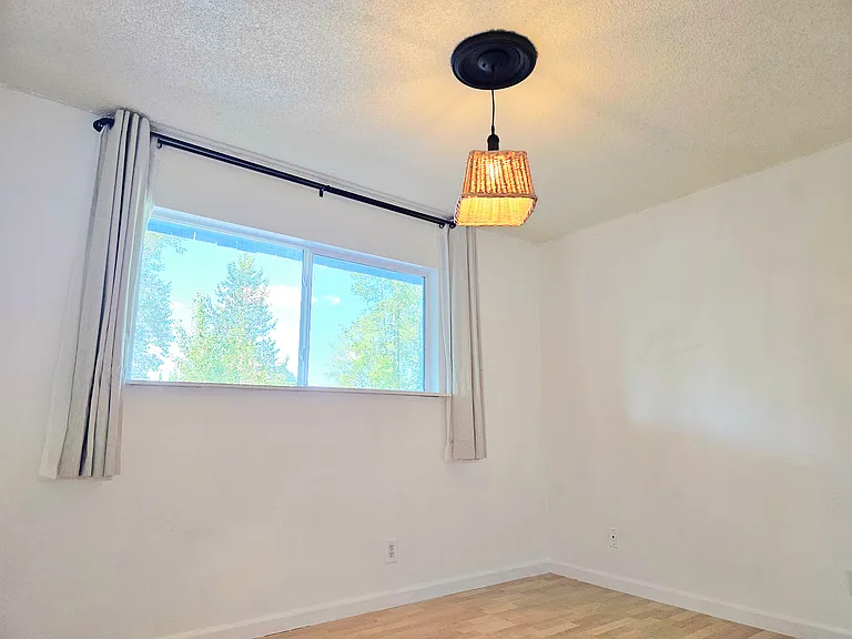 16850 SW Gleneagle Dr — Photo 10