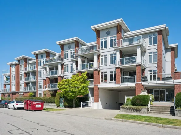 4111 Bayview St #305, Richmond, BC V7E 6T5