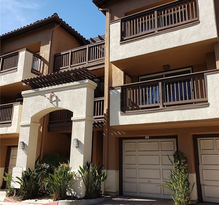 1st image of 2960 Champion Way APT 1807