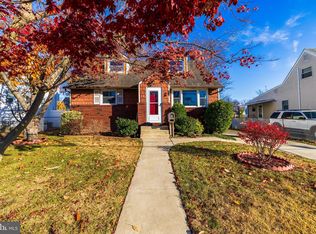 321 Warren Ave, Bellmawr, NJ 08031