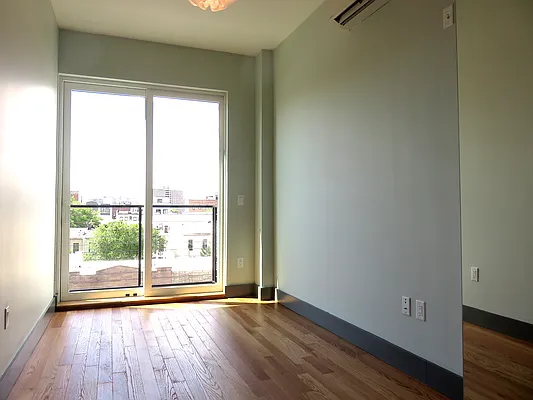 Rented by Rennit Inc. | media 36