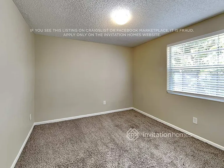 12684 SW 144th Ter — Photo 12