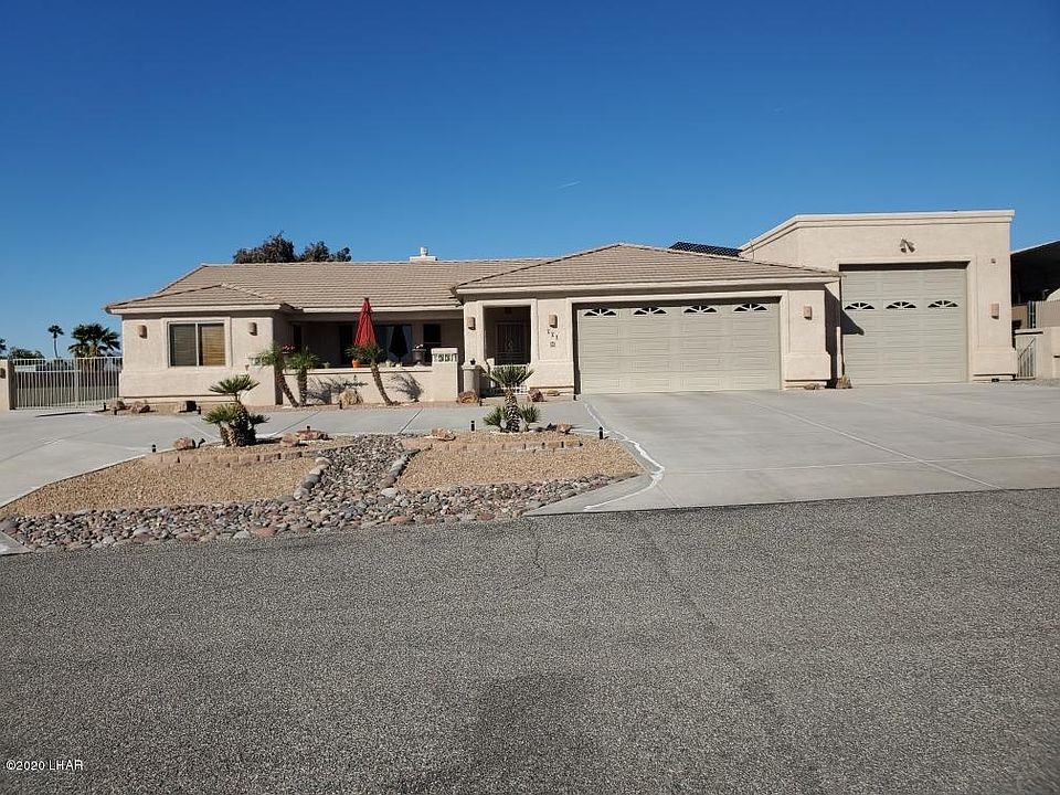 1st image of 221 Greentree Dr