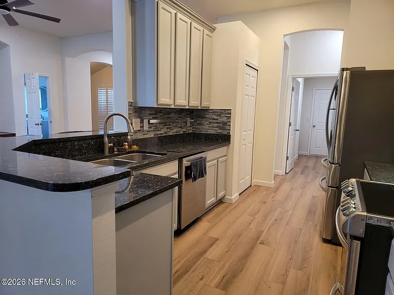 108 Findhorn Ct — Photo 5