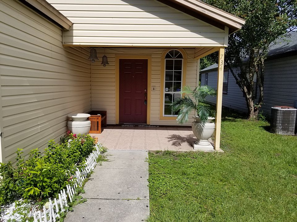1st image of 734 Century Point Dr E
