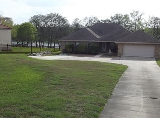 62 Turtle Ln, Seguin, TX 78155