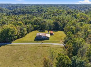 60 Hance Hollow Rd, Red Boiling Springs, TN 37150