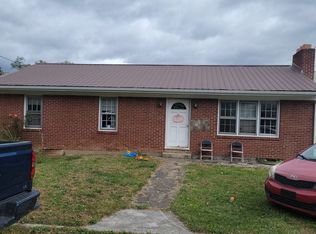 349 W Rosemary Ln, Romney, WV