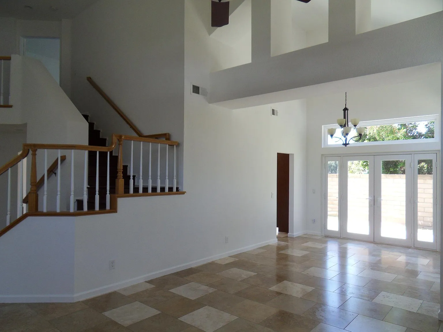 4 bed, 2309 sqft, $4,750 — Photo 4