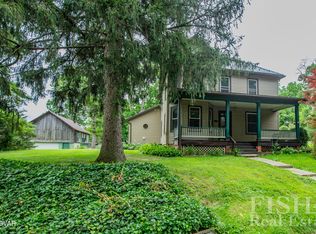 44 Hill St, Mill Hall, PA 17751