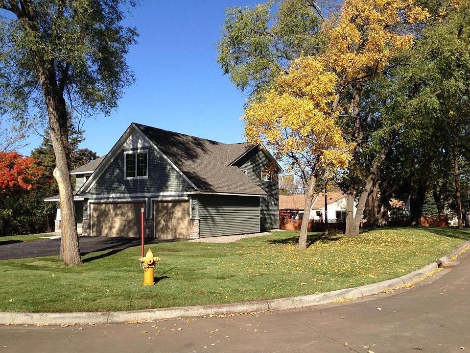 2nd image of 387X Clover Ave