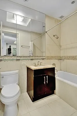 Sold by (Legacy) Elegran | media 13