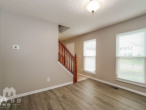 5th image of 7211 Candlestone Dr