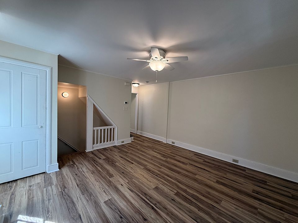 Rear facing Living Room shot