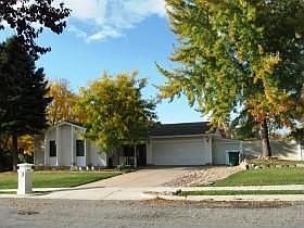 2nd image of 1665 Hillsboro Dr