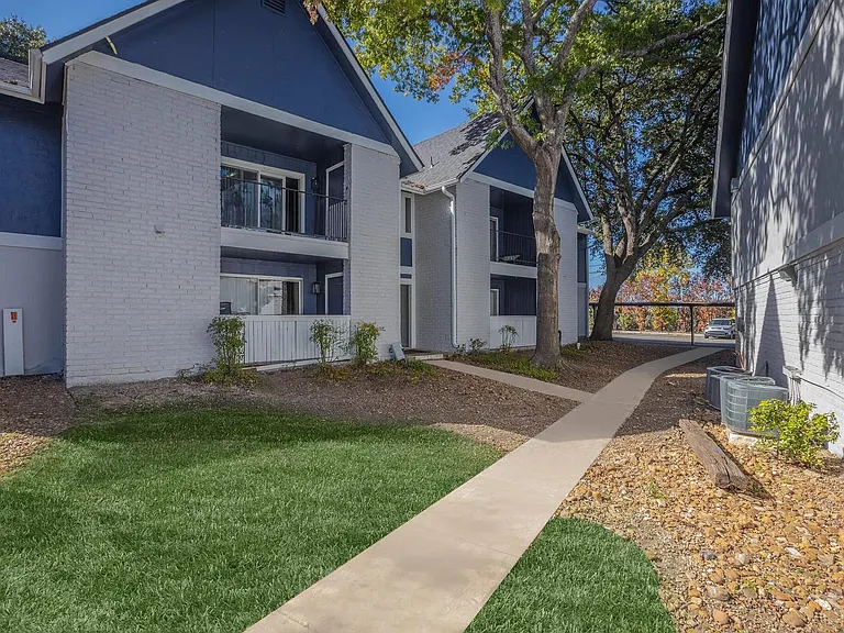 Experience modern living at Distinction Apartment Homes, where comfort meets style. Enjoy our spacious layouts, lush landscaping, and convenient location. Don't miss out on your ideal homeexplore our offerings today!