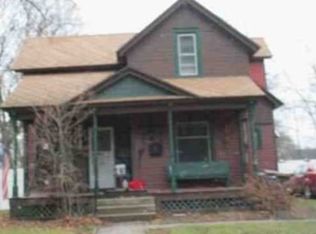 517 Pleasant St, Charlotte, MI 48813