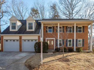 10128 Red Spruce Rd, Fairfax, VA 22032