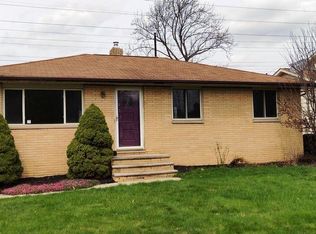 6482 Wolf Rd, Brookpark, OH 44142