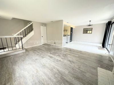 955 W Lamark Ln, Anaheim, CA, 92802