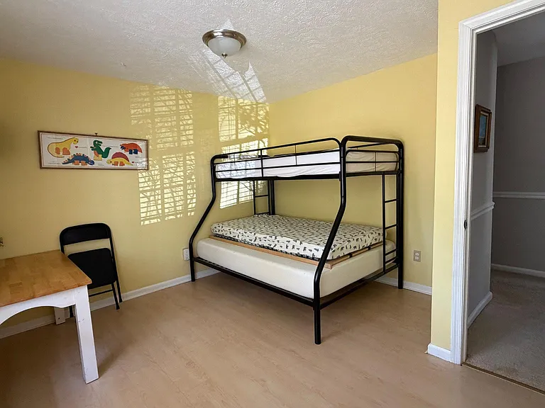 12154 Preston Dr — Photo 13