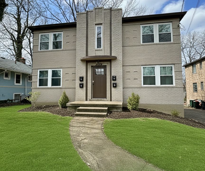 1st image of 1219 Franklin Ave #D