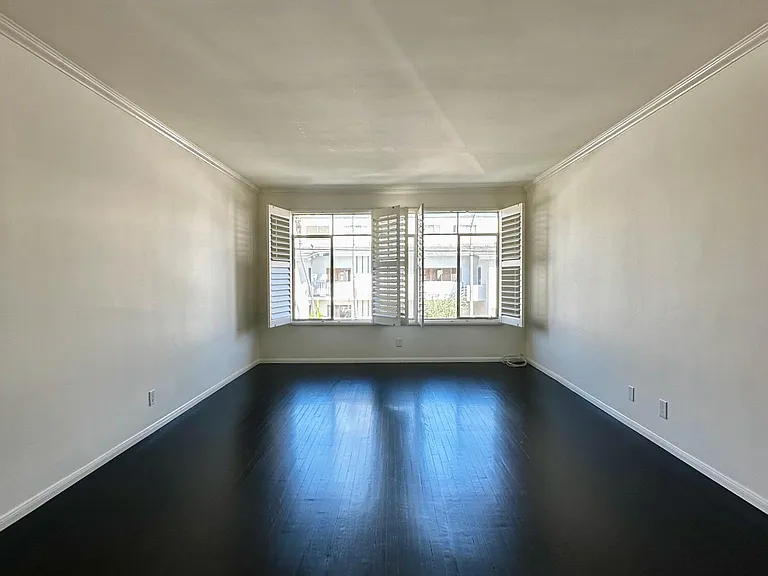 8674 Chalmers Dr #3 — Photo 3