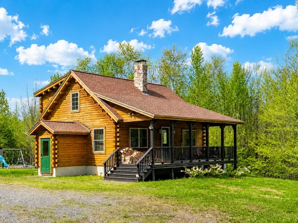 119 Stream Road, Ripley, ME 04930