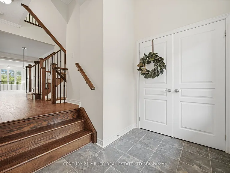 2455 Village Cmn — Photo 5
