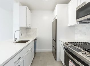 140 Riverside Blvd APT 829, New York, NY 10069