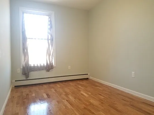 Rented by Bruma Realty LLC | media 3