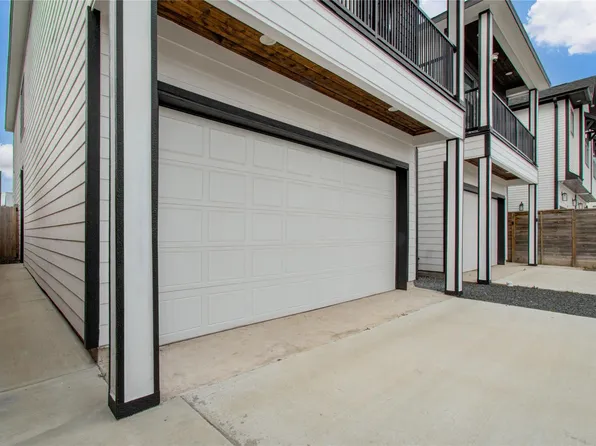 117 E 38th St, Houston, TX 77018