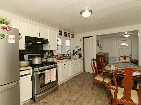 4th image of 61 River Avenue