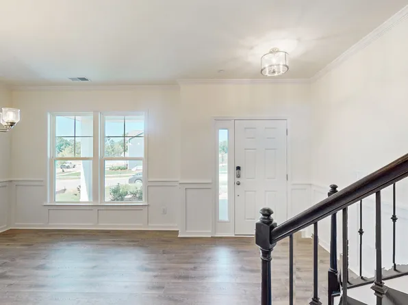 The Fenmore Plan, Whitaker Pointe