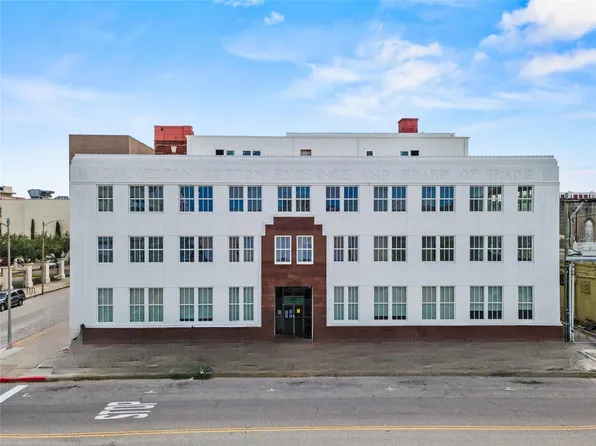 2102 Mechanic St, Galveston, TX