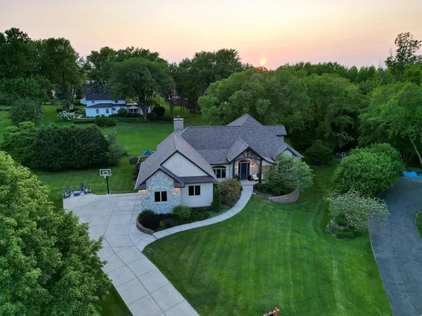 208 Canterbury COURT, Cambridge, WI 53523