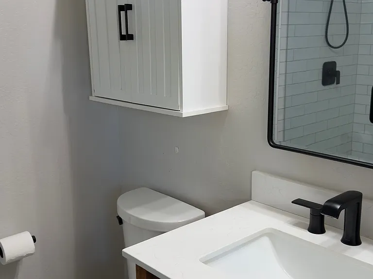 3293 Roland Dr — Photo 16