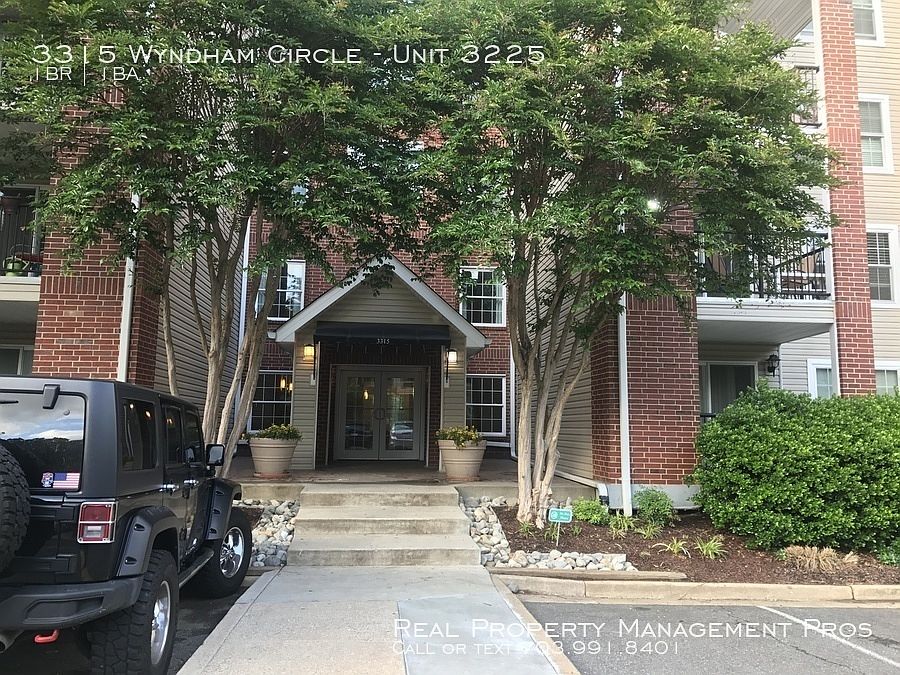 1st image of 3315 Wyndham Cres #3225