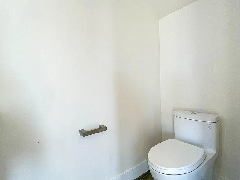3400 Lawrence St #3400 — Photo 16