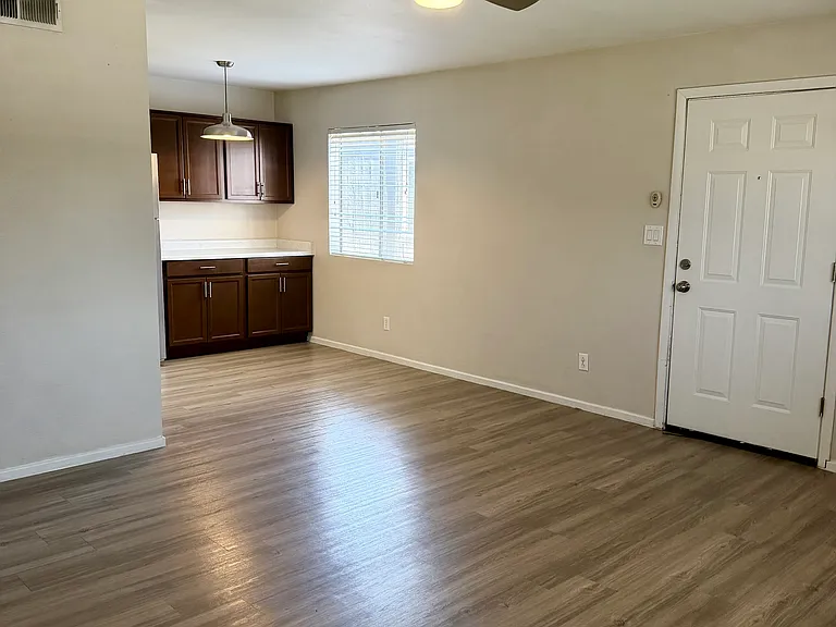 700 W University Dr #210 — Photo 13