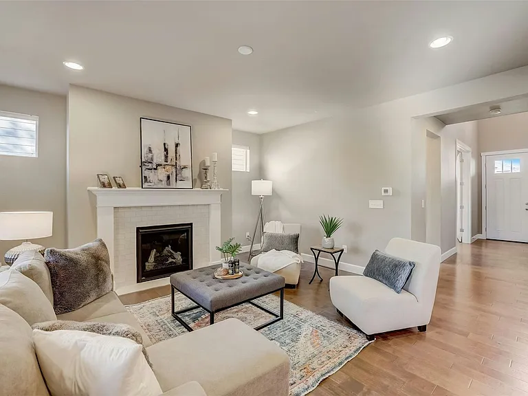 4240 Overlook Ct — Photo 5