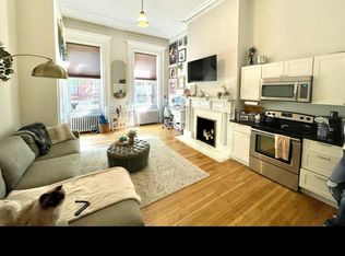 1815 Pine St APT 1F, Philadelphia, PA 19103