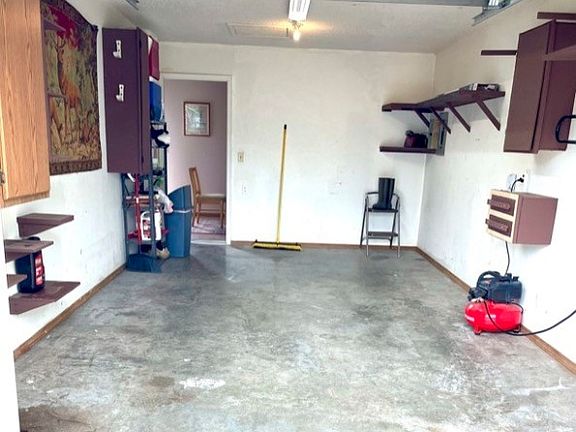 4th image of 2600 Purdue Cir